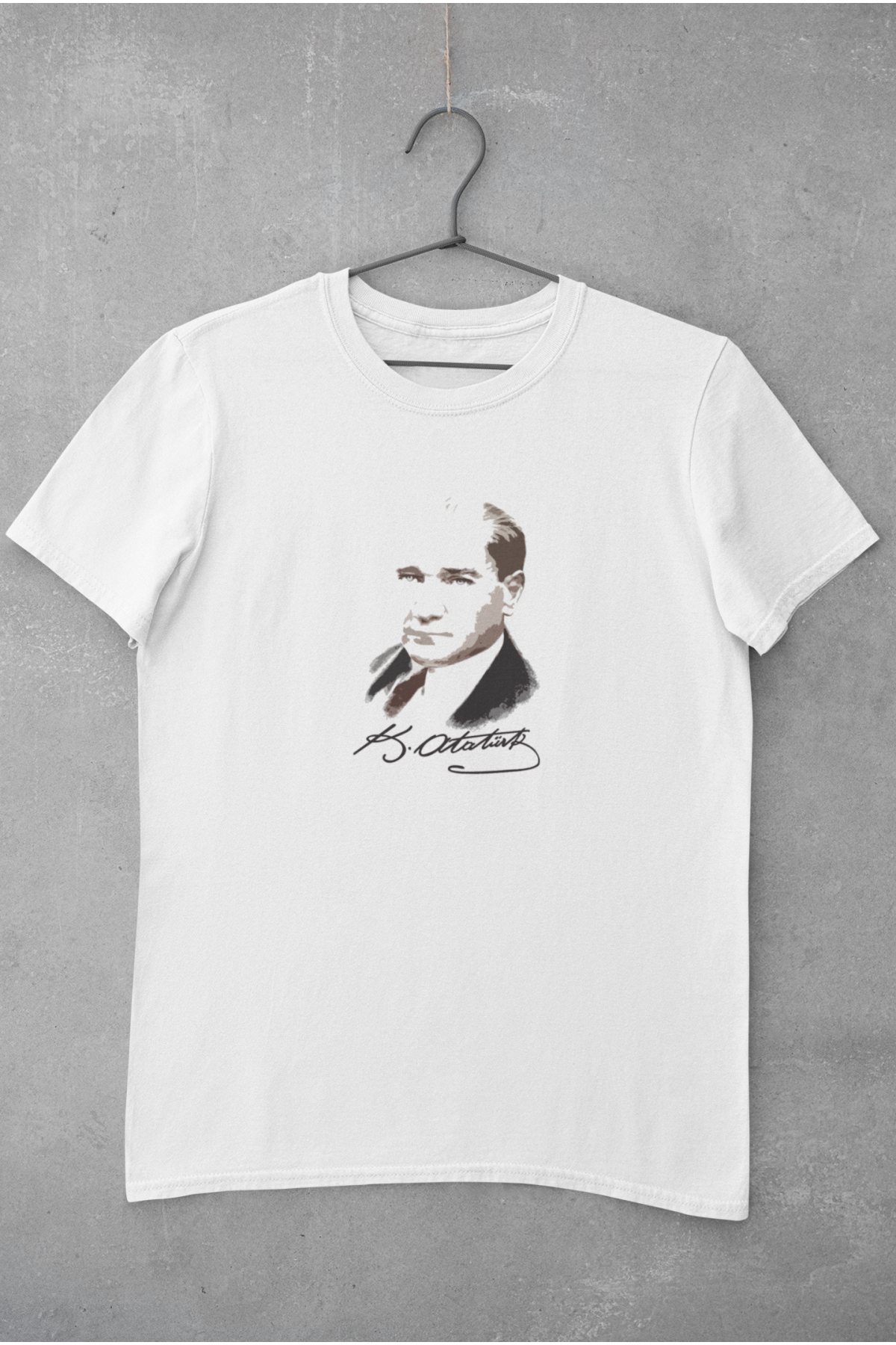 Renkli İmzalı Atatürk Silüeti Baskılı Tişört Erkek %100 Pamuk