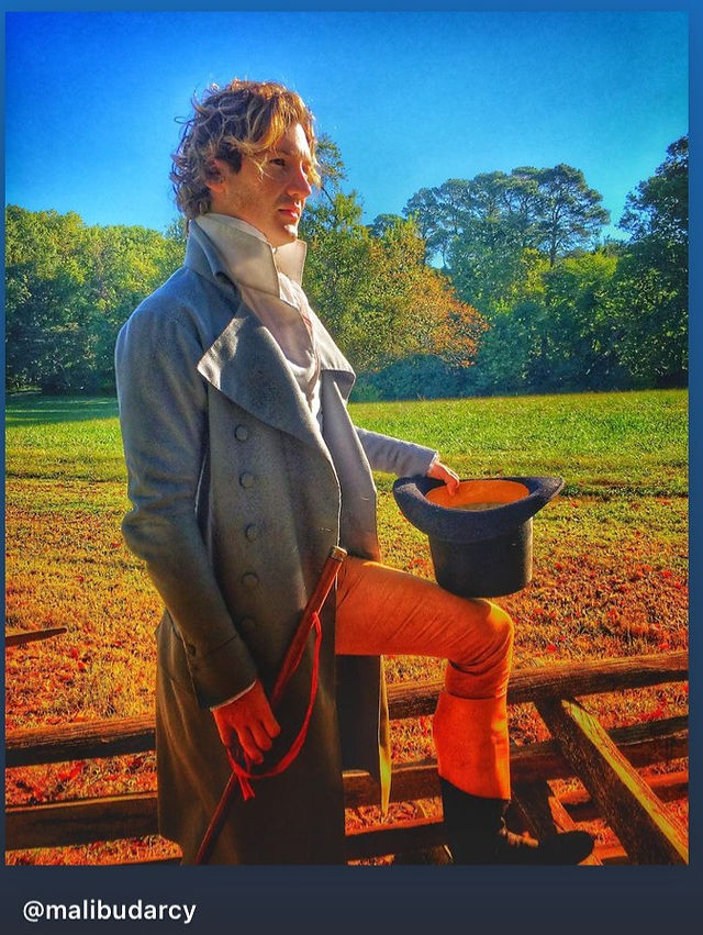 Photograph of 1790s gentleman with natural hair