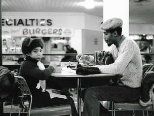 Arms crossed, looking at the camera: Jamel Shabazz and the invention of the hip-hop pose