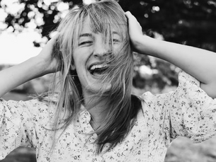 Youth Magazine _ Bangs, bobs, pixies: software that analyzes your face and helps you choose