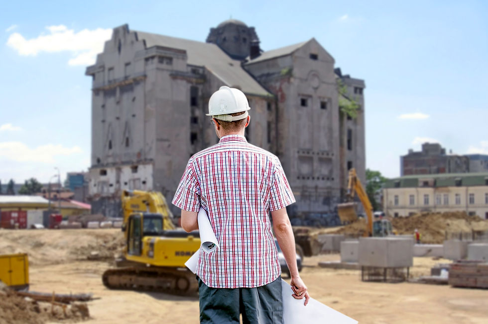 L'architecte supervise le chantier