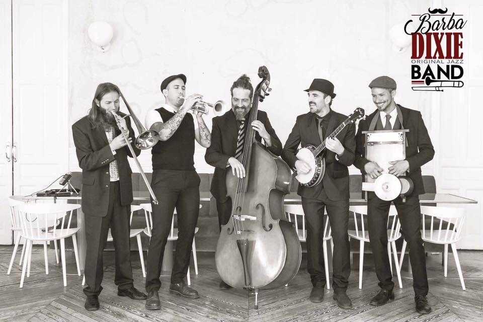 30710412_1991233977858770_73136842010001408_n