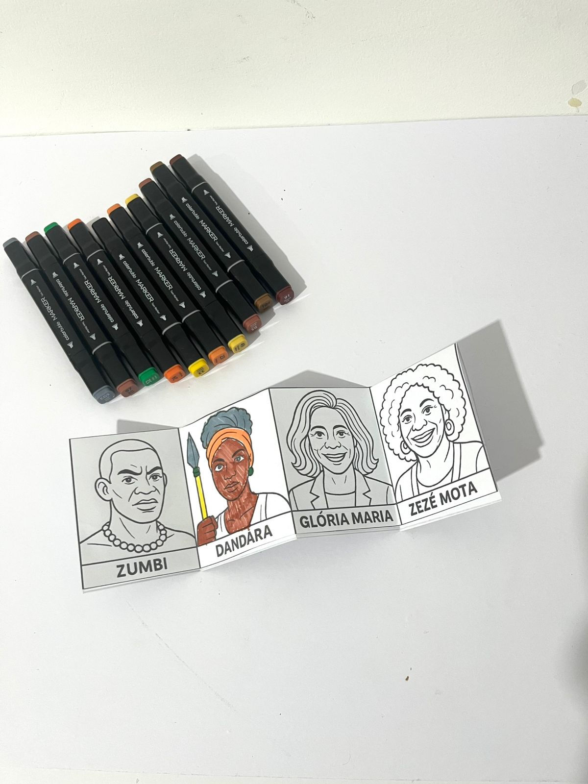 Mini Livro Personalidades Negras
