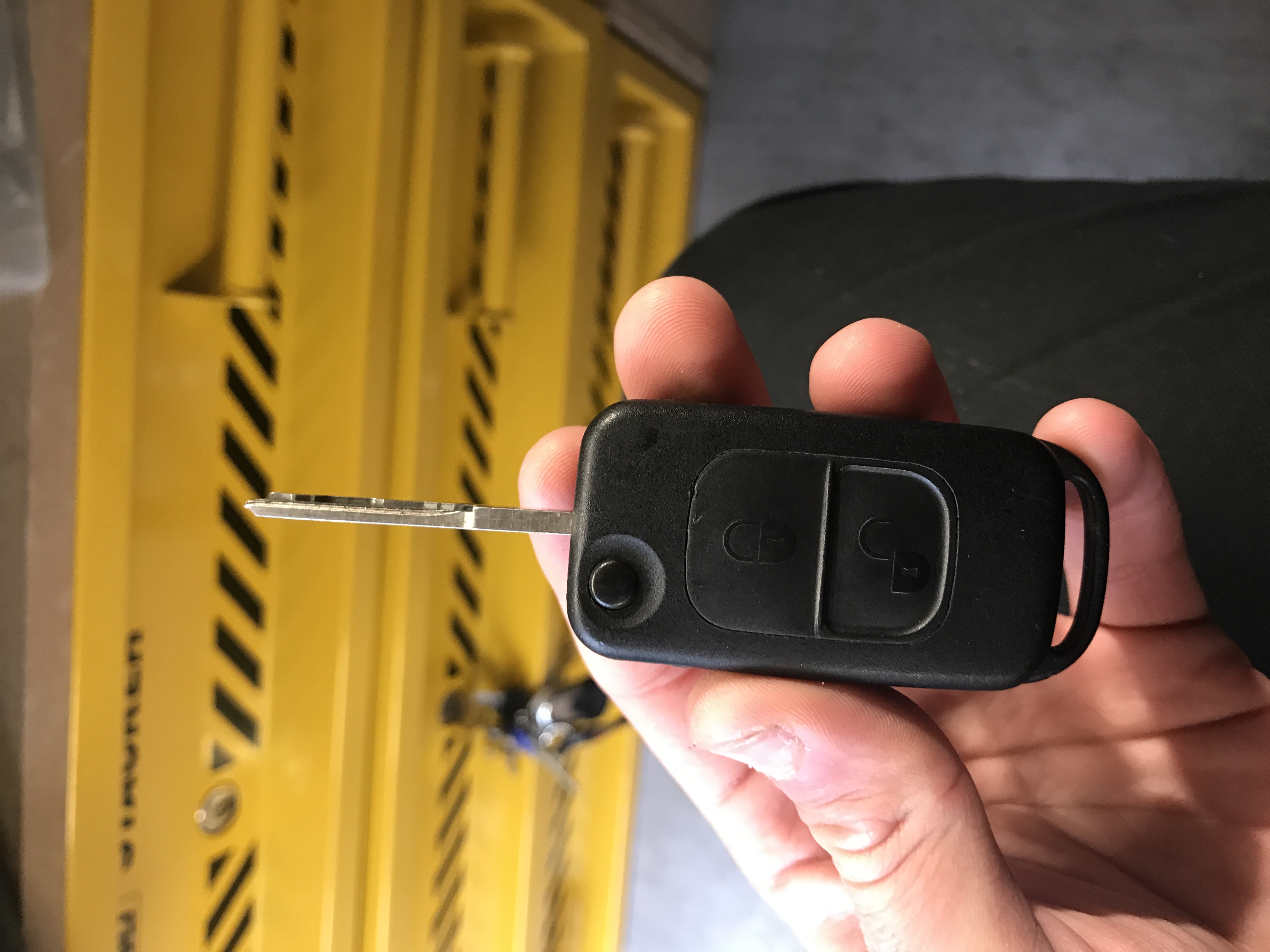 Mercedes Car keys and Programming Services