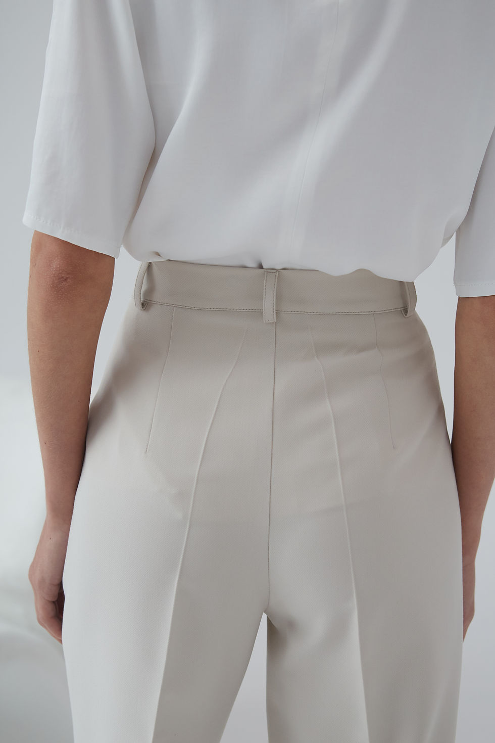 Thumbnail: Брюки прямого кроя