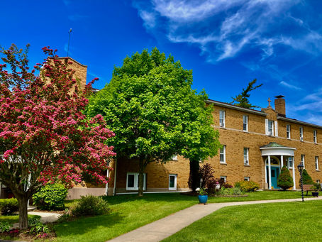 Unwind in Nature: Why Garden Grove Retreat is the Ultimate Group Getaway in Michigan's Upper Peninsula