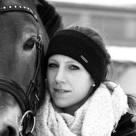 isabel fiala, magnetfeld Anwendung, laser therapie, akupunktur, centropix kloud, cranio sacrale balance, partner wien niederösterreich österreich, verkauf, kaufen