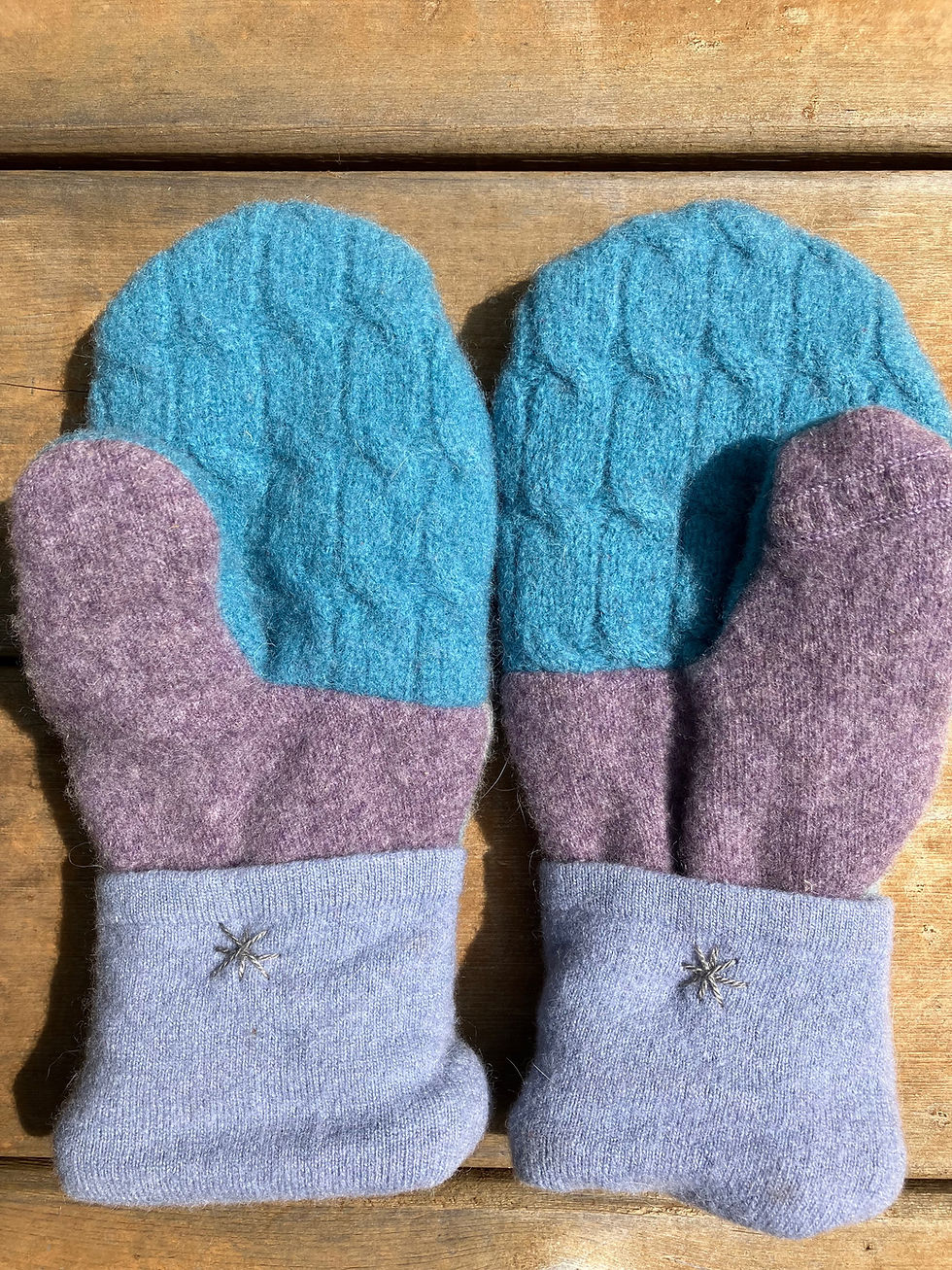 Thumbnail: Pastel Argyle , medium regular 