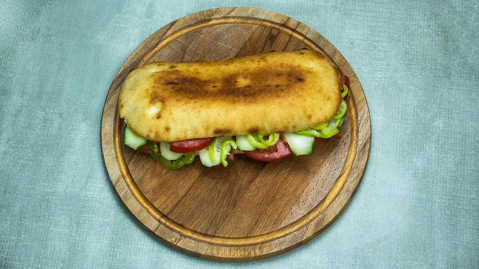 Sandwich Fshati image