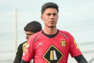 El arquero de Deportivo Madryn sufrió un paro cardíaco y está en terapia intensiva