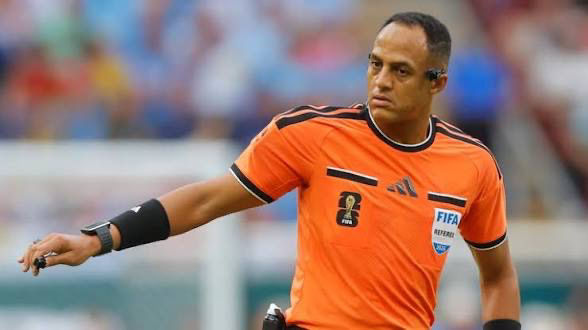 Mundial 2026: Ismail Elfath dirigirá Argentina vs Inglaterra en la semifinal de Atlanta