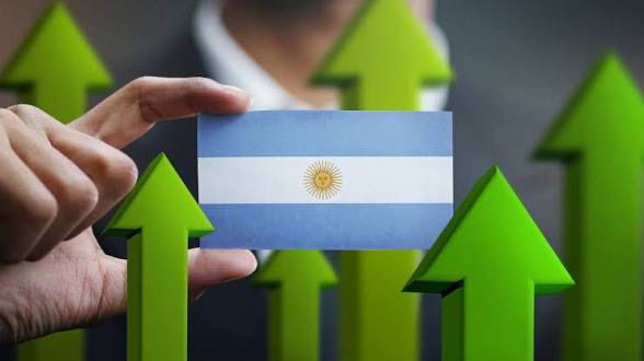 Los activos argentinos cayeron y el riesgo país volvió a subir a 547 puntos
