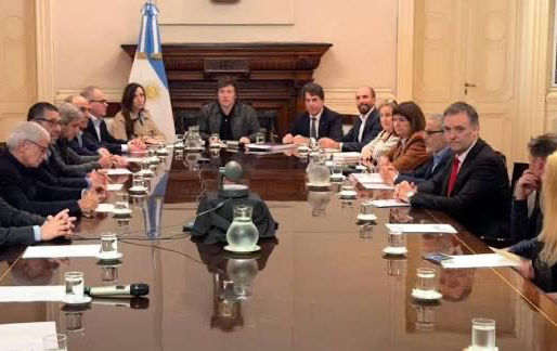 Milei convocó a reunión de Gabinete tras los avances en la causa Adorni: será este viernes en Casa Rosada