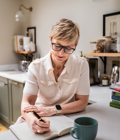 Nicola (Urban Wellness) Branding Shoot-12.jpg