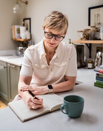 Nicola (Urban Wellness) Branding Shoot-12.jpg