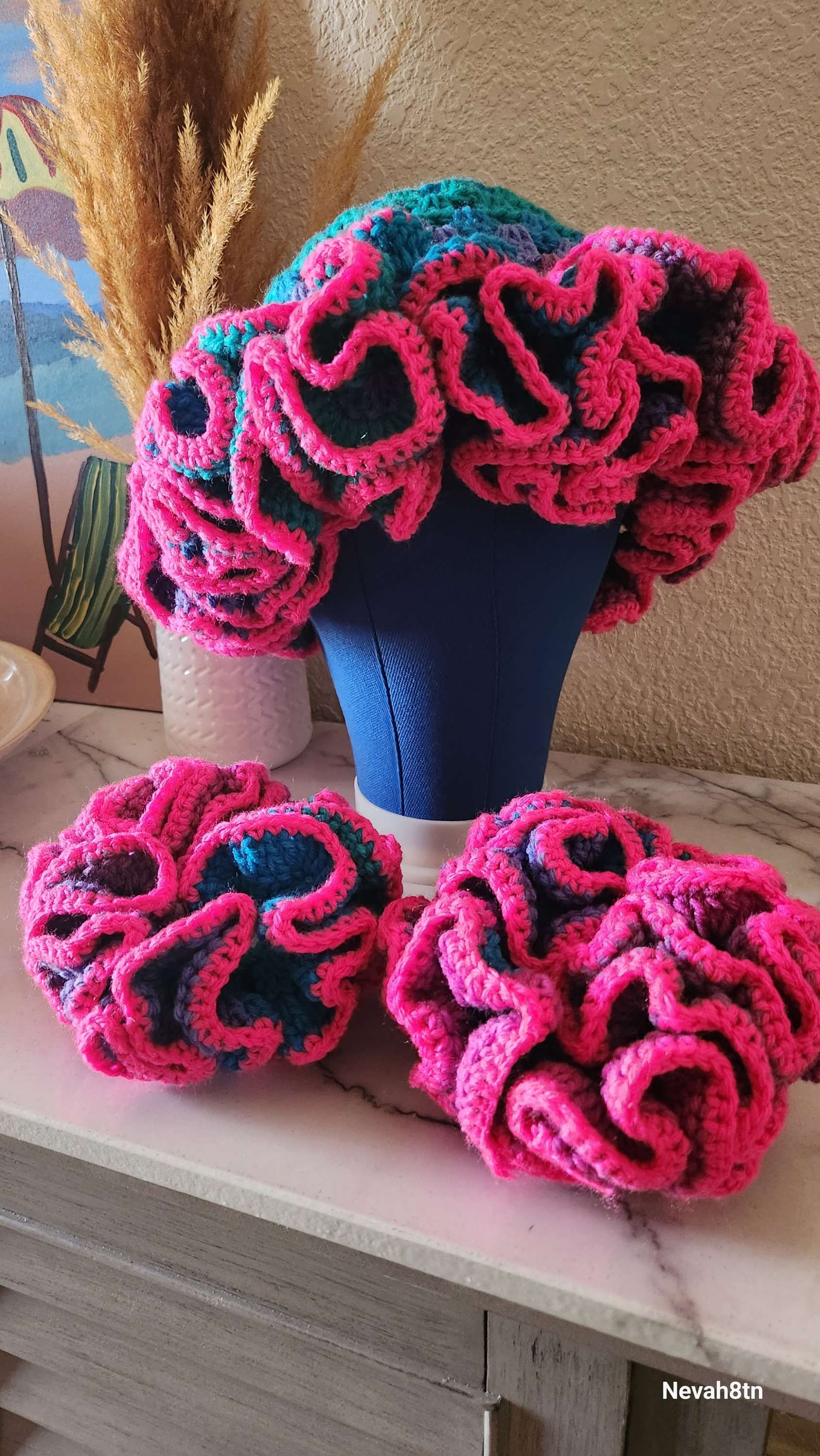 Extreme polo stripe hat and sock set