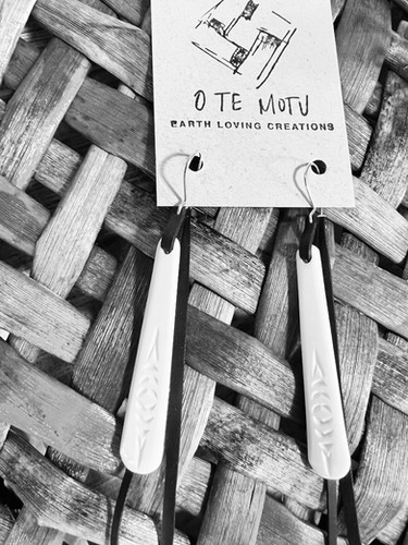 Ki Runga, Ki Raro | O TE MOTU Creations