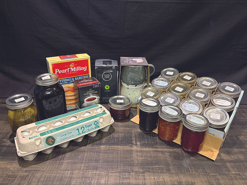 12-Breakfast Basket & Preserves Deluxe.jpg
