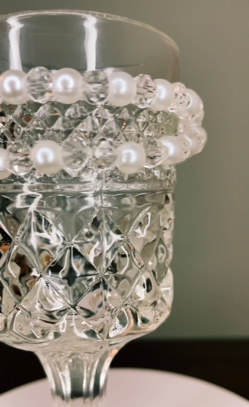 Thumbnail: The Shiny Pearl