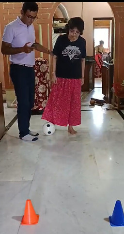 A Parkinson's patient doing home based g