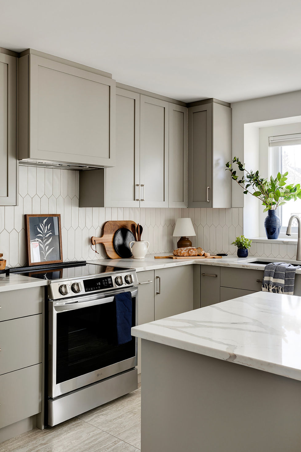 Kitchen Stove in Calgary, Alberta