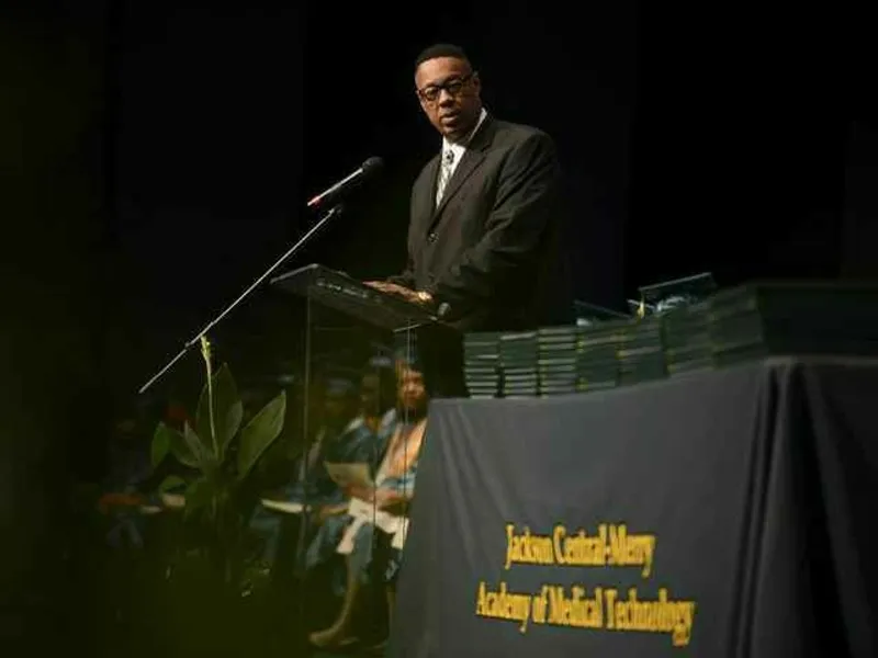 https-__drcharlesclark.com_ .webp