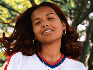 FAYE MEANA UNVEILS NOSTALGIC AND FORWARD-THINKING EP 'NINETY8'