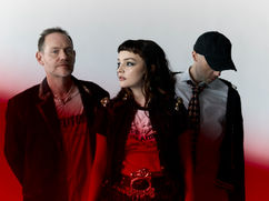 CHVRCHES Return With “Roses” And Signal A Heavier Next Chapter