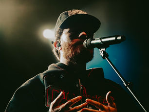 FIRST THREE NO FLASH: SAM TOMPKINS @ O2 RITZ, MANCHESTER - 02.11.2024