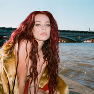 Rose Gray Captures The Magic Of A Late Night Walk Home On ‘Club To Your Arms’