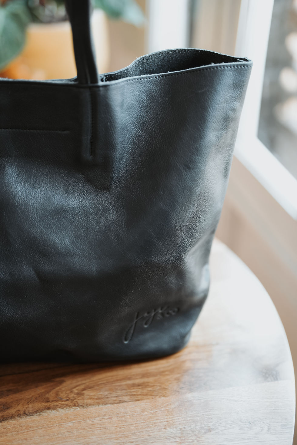 Thumbnail: TELMO Tote - Black