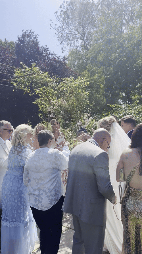 ezgif-248a16ff52764c.gif