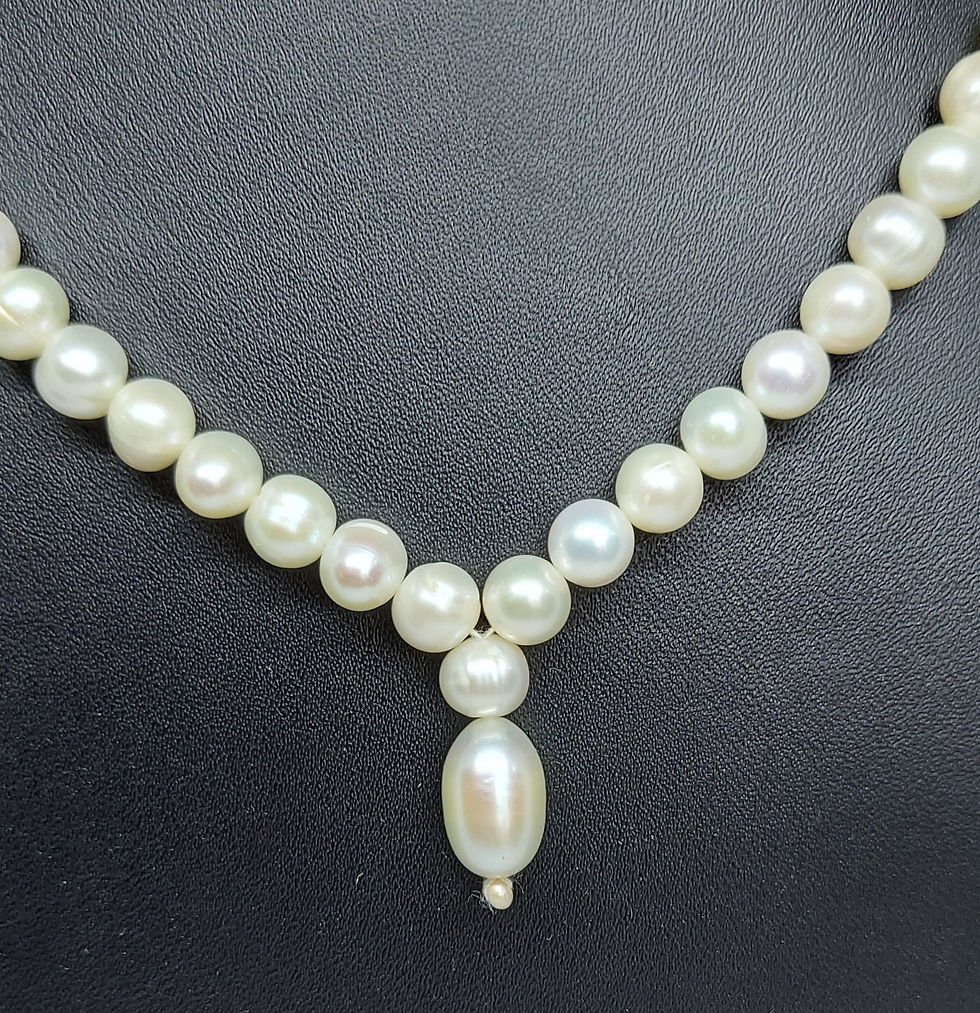 Thumbnail: Fresh Water Pearls Necklace with drop pendant 