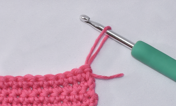 crochet_101_single_crochet_19.png
