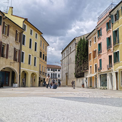Inaugurazione della nuova piazza di Santa Maria dei Battuti, Treviso