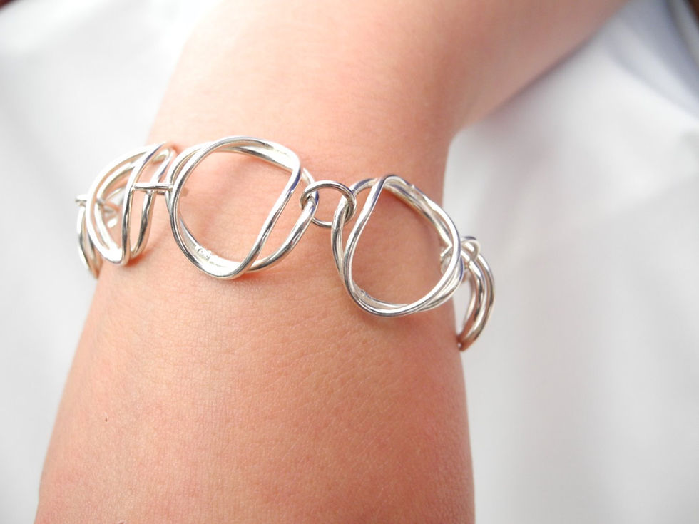 Thumbnail: Layered  oval statement bracelet