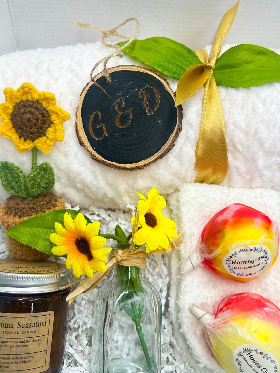 Thumbnail: Sunshine Gift Box Yellow Sunflower