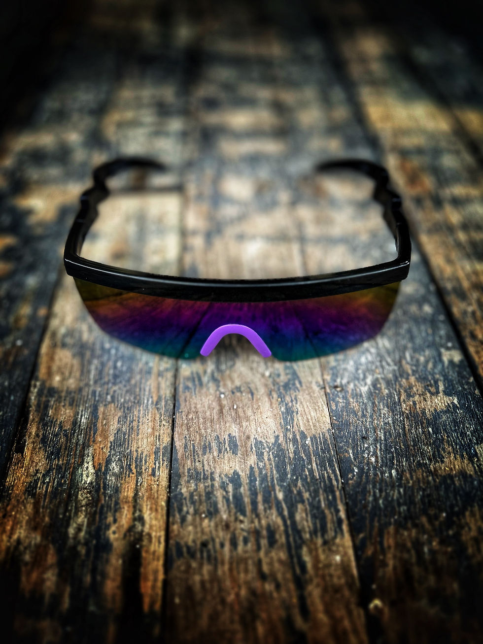 Thumbnail: Lightning Bolt Arm Sunglasses