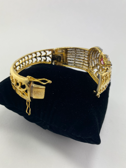 Thumbnail: Openable Bracelet