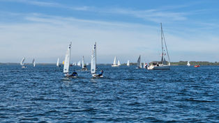 Terugblik Royal Springcup: Wind, Geduld en een Geslaagde Vuurdoop