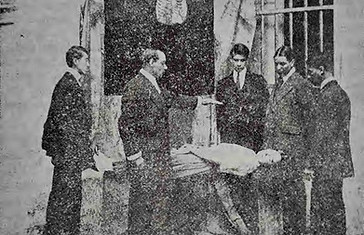 1916 Catalepsis hipnótica