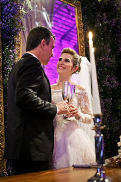 Casal Feliz
