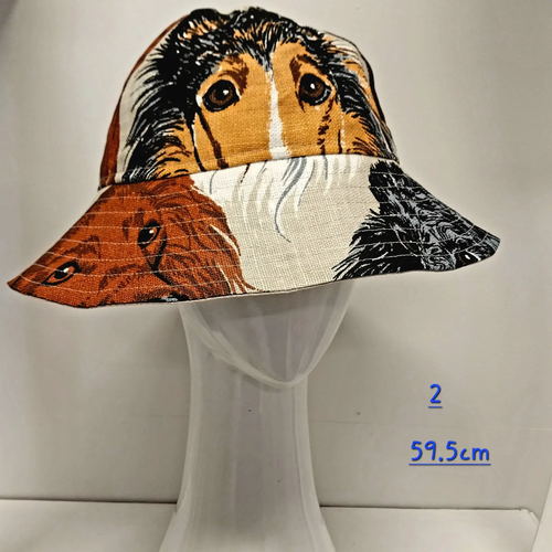 Dog2 bucket hat shalldesign