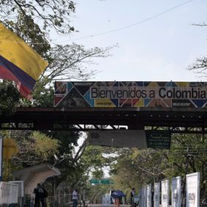 Maduro retiene a cinco colombianos en la frontera, cuatro son firmantes de paz