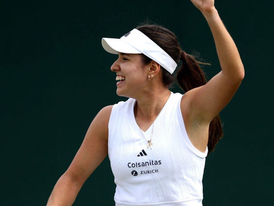 ¡Camila Osorio debutó con autoridad en Wimbledon y ya está en segunda ronda!