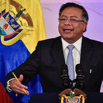 Petro lanza nueva advertencia a medios y desata tormenta política: “Podrían perder sus contratos con el Estado”