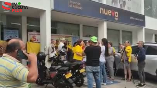 #EnVivo Protesta en la Nueva EPS #cúcuta