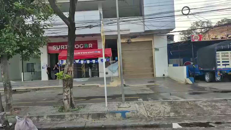 Atentado con carro bomba dejó muerte y destrucción alrededor de la estación de Policía de Los Patios