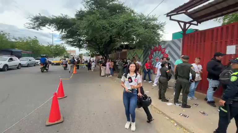 Puesto de Votación #envivo desde el colegio padre Manuel Briceño Jauregui en Atalaya #Cúcuta