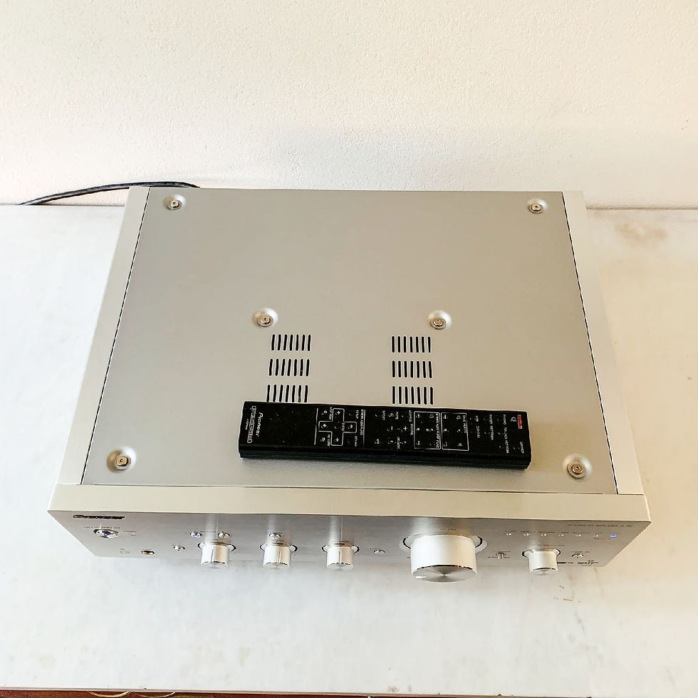 Thumbnail: Pioneer A-70-s